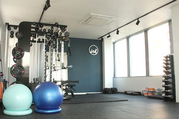 inshape 福島区 店舗写真